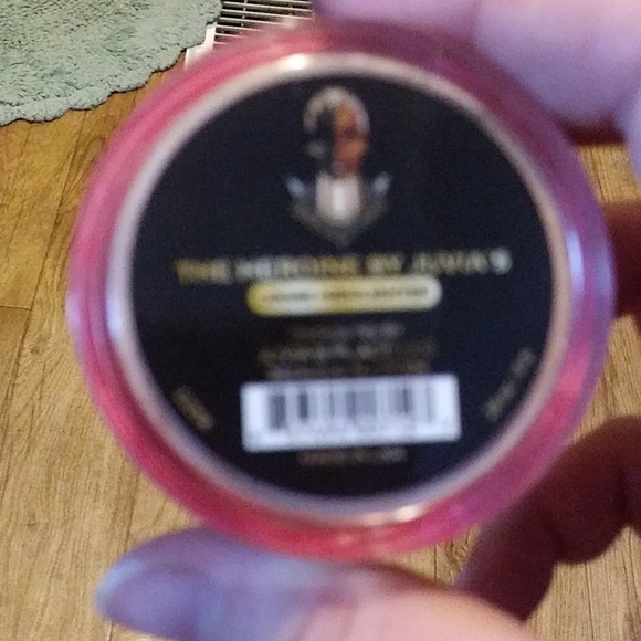 Julia place shadow palette and highlighter - Picture 4 of 4